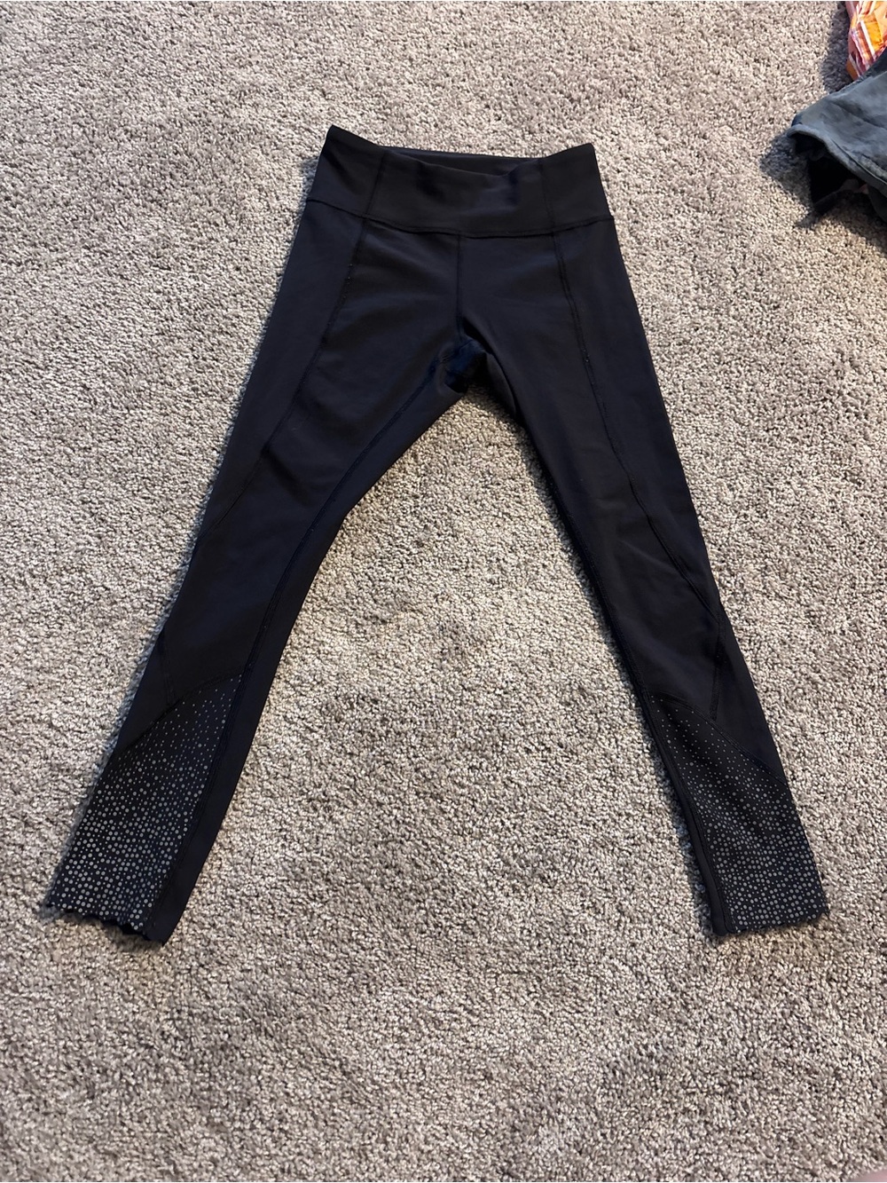 Lululemon scalloped leggings